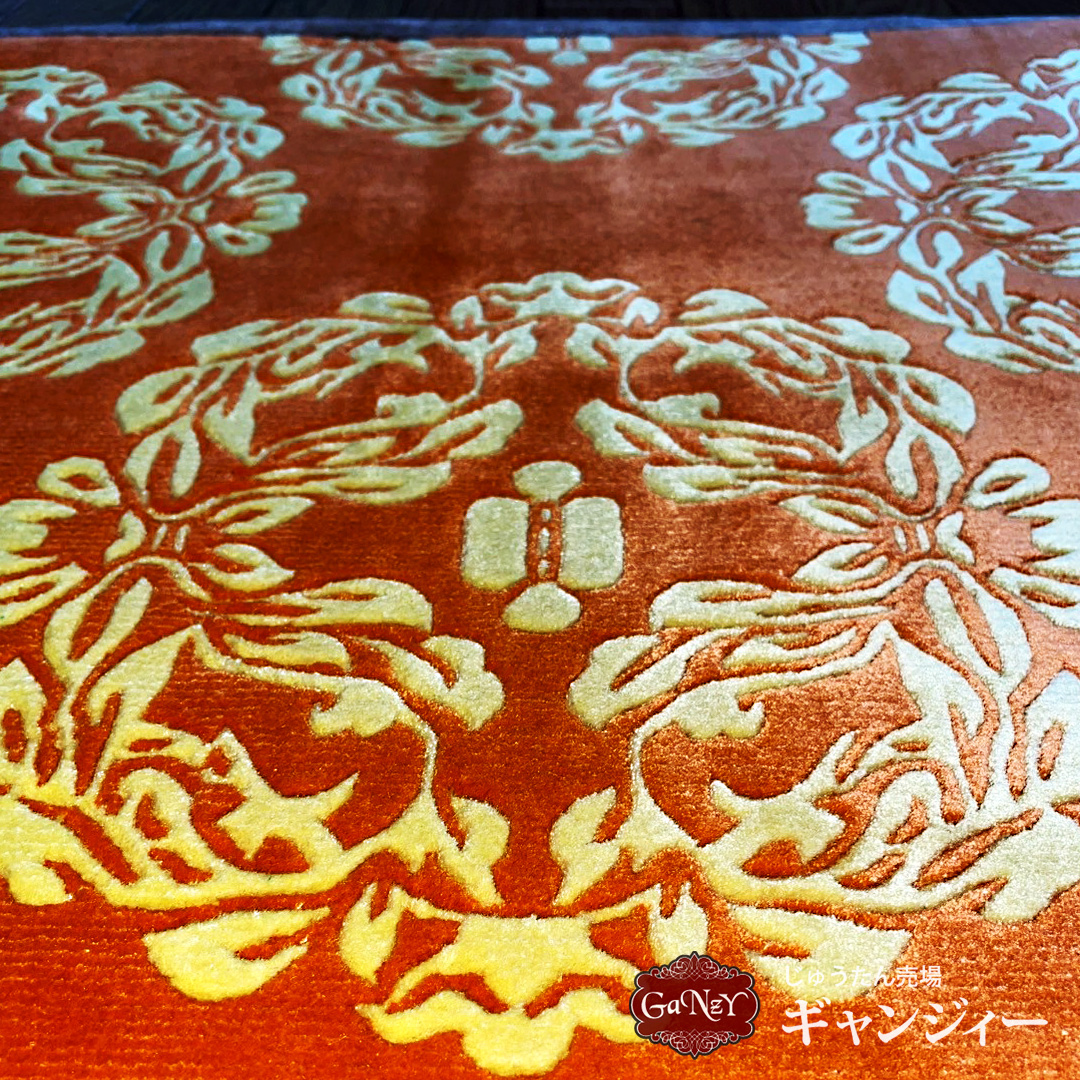 A3 中国緞通シルク 赤地草花丸文 65×65